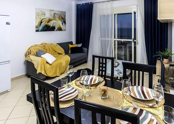 Appartamento With Sea View